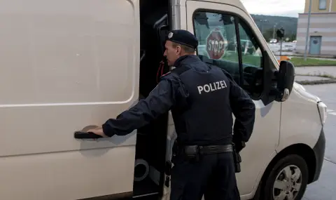 Броят на молбите за убежище в Австрия е намалял драстично - 1