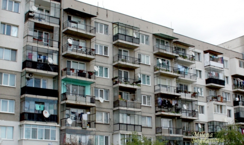Малки и с ниски данъци жилища търси българинът - 1