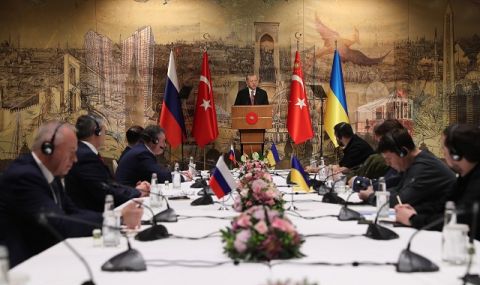 Турция: Настоящото състояние на преговорите между Русия и Украйна е "трудно" - 1