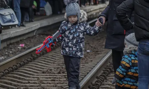 България призова Русия да върне отвлечените украински деца - 1