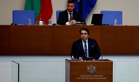 Асен Василев: Членството в еврозоната е само плюс  - 1