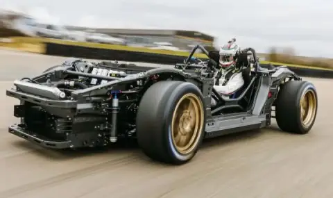 Porsche може да се откаже от електрическите версии на Boxster и Cayman още преди да бъдат представени - 1