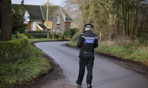 Британската полиция арестува четирима души по подозрение в шпионаж за Иран - 1