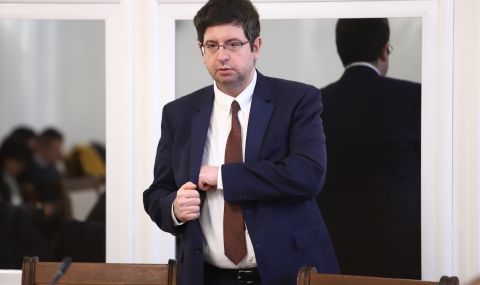 Петър Чобанов: Бюджетът няма да влезе в комисията на парламента следващата седмица - 1