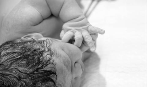 15-годишна роди първото бебе за 2019-та в Пазарджик - 1