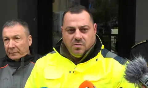  Областният управител на Бургас е поискал помощ от военните за справяне с щетите след бедствието  - 1