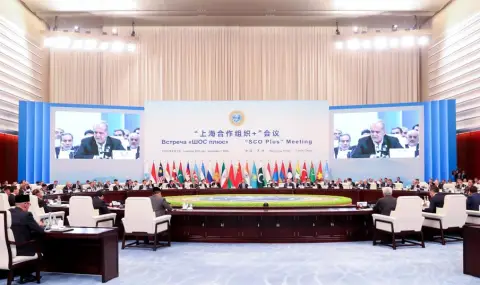 Китай създава платформи за енергетика, индустрия и дигитална икономика с ШОС - 1