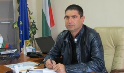 Лазар Влайков подава оставка като шеф на общинския съвет - 1