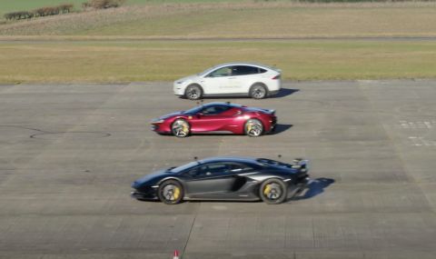 Фотофиниш определи победителя в гонка между най-мощното Ferrari, Lamborghini и Tesla (ВИДЕО) - 1