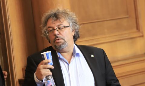 Манол Пейков за помощите: От над 10 хиляди души дарители събрахме 1 милион за седем дни - 1