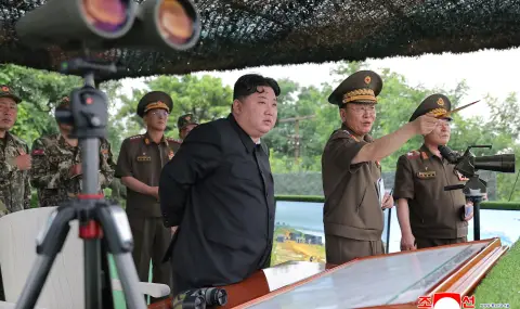 Ким Чен Ун призова войниците си да се подготвят за истинска война - 1