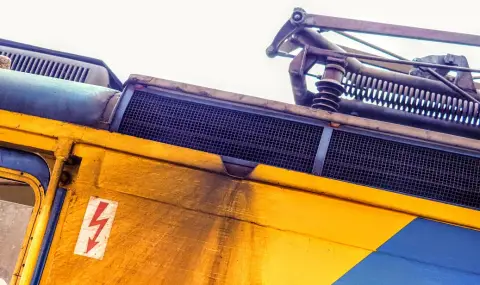 Освободен от гръцки затвор се напи и качи върху вагон на ГКПП "Кулата", удари го волтова дъга