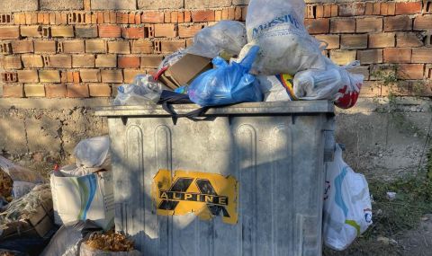 Кметско отмъщение: Община Гурково не извозва боклука на заведения в Хаинбоаз - 1