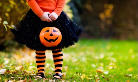 За поредна година СНИМКА на българско дете в хелоуински костюм взриви мрежата - 1
