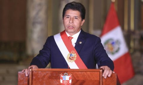 В Перу задържаха президента Кастильо - 1