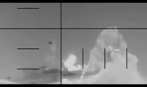 Вашингтон твърди, че торпилираната иранска фрегата е била легитимна военна цел ВИДЕО