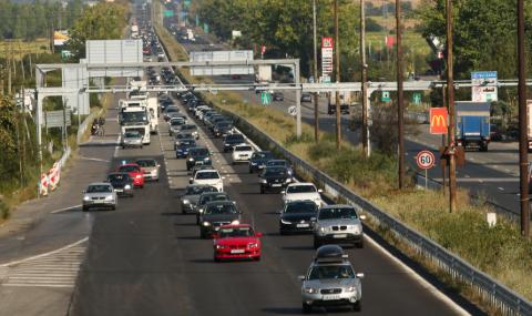Измерват дистанционно вредните емисии на колите в София, но не глобяват - 1
