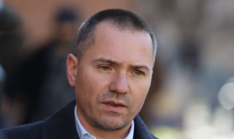 Джамбазки: Клета, незаменима промяна... - 1