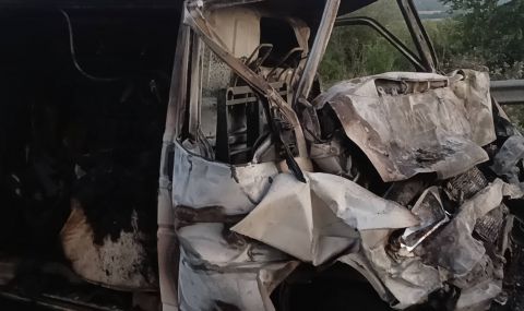 Катастрофа с четирима загинали на Подбалканския път край Сливен - 1