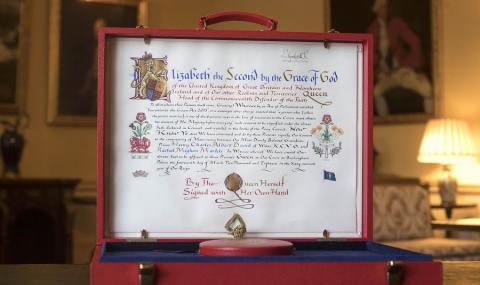 Елизабет II  даде благословията си на принц Хари с този документ (СНИМКИ) - 1
