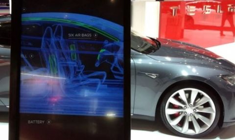 Хакери отключиха платените функции на електрическите автомобили Tesla - 1