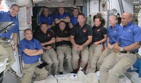 Български ученици ще могат да разговарят на живо с астронавти от МКС - 1