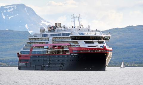 Кървав скандал на круизен кораб - 1