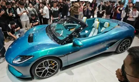 BYD пуска суперкар за Европа на цената на добре оборудвана масова Toyota - 1