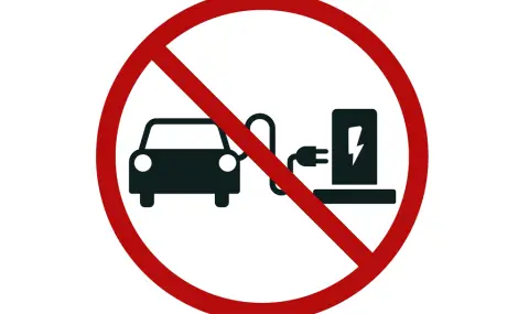 Автомобилните гиганти бият отбой от тоталната електрификация - 1