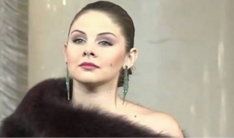 Стефани Кръстева в ролята на Татяна в операта „Евгений Онегин“ - 1