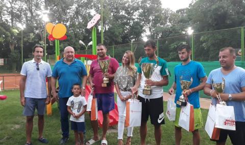 Ето победителите от турнира по тенис „Про-Ам“ във Варна - 1