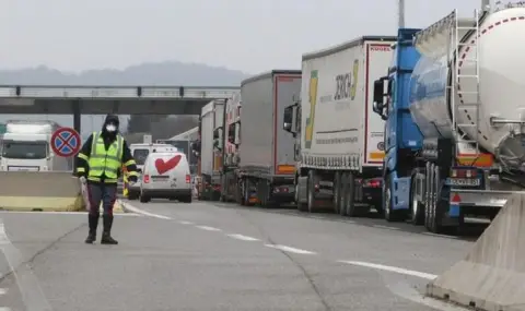 Бай Ганьо мъсти за Шенген: Спираме за безсмислени проверки на границата всички австрийски тирове  - 1