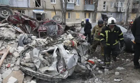 Шестима ранени при руска атака в Харков - 1