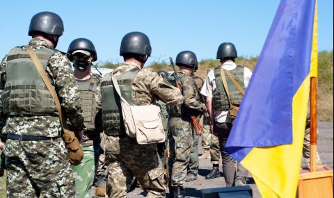 Въоръжените сили на Украйна напредват в посока Херсон - 1