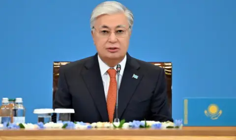 Токаев: Казахстан е готов да предостави платформа за среща Путин-Зеленски, но не и посредничество в преговорите - 1