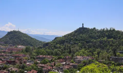 Пловдив изпревари София. Градът под тепетата ще има многоетажен паркинг в центъра - 1