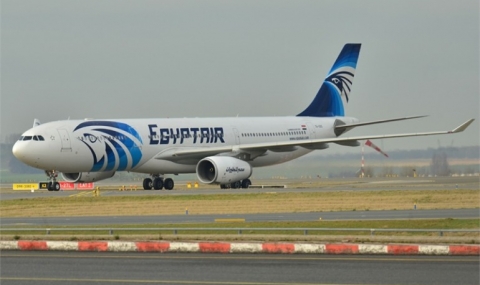 Арестуваха мъжа, отвлякъл египетски самолет (Снимки + Видео) - 1