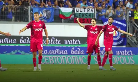 ЦСКА се прицели в халф на Апоел Беер Шева - 1