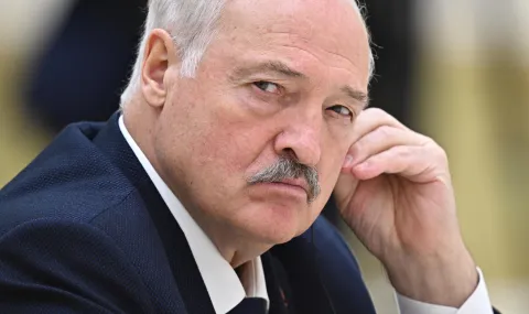 Лукашенко: Беларус се подготвя за война, за да я предотврати - 1