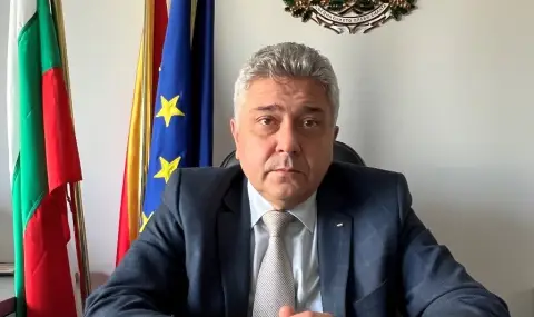 Стефан Димитров: Аз не съм политик, аз съм дипломат и оставам външен министър - 1