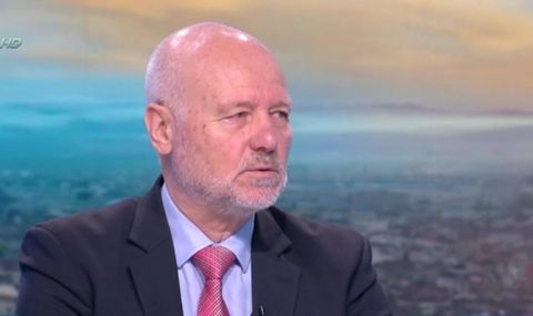 Тагарев: Армията ни продължава да ползва по-стари камиони - 1