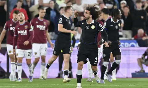 Челси разгроми Уест Хем и записа първа победа във Висшата лига - 1