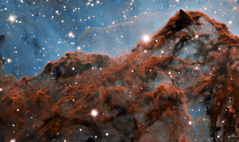 Астрономи направиха свръхдетайлна снимка на мъглявината Карина - 1