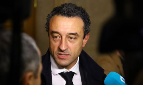 Лорер: И за децата е ясно, че службите не работят - 1