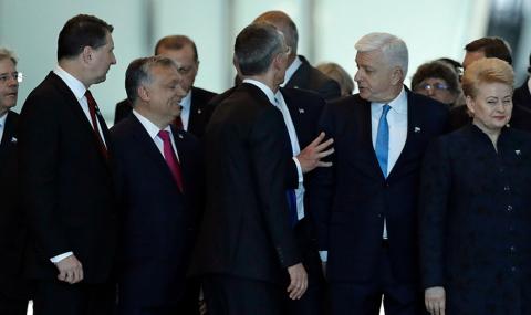 Премиерът на Черна гора за избутването: Безобидно! - 1