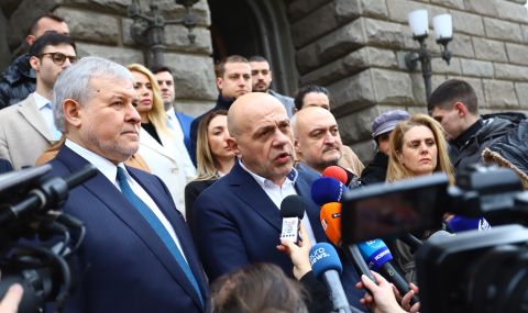 Румен Христов: Борисов не става депутат, за да не дразни останалите политически субекти - 1