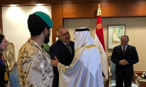 Премиерът се срещна с престолонаследника на Абу Даби - 1