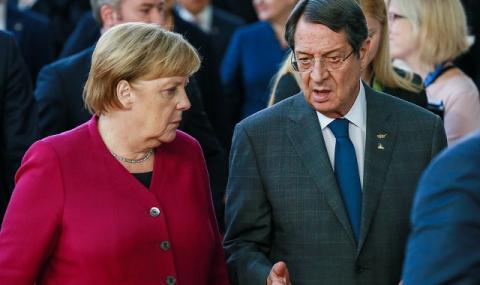 Спешно! Меркел и Анастасиадис обсъдиха сондажите на Турция в кипърския шелф - 1