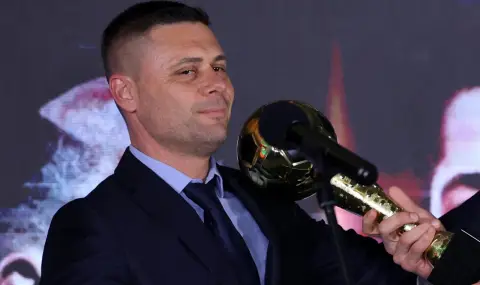 Вече е ясен е щабът на Александър Димитров в националния отбор, днес го представят - 1