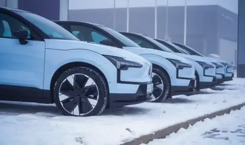 Volvo поставя нови рекорди с EX30 - 1